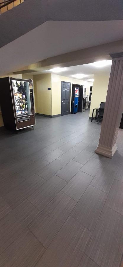 Americas Best Value Inn Феникс-сити Экстерьер фото